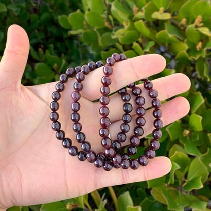 Adabele 1pc Natural Stretch Gemstone Bracelet 6mm (0.24 Inch) Bead 7" 7.5" 8 inch Healing Crystal Quartz Energy Chakra Jewelry Women Birthday Gift - color: Garnet, size: 7 inch
