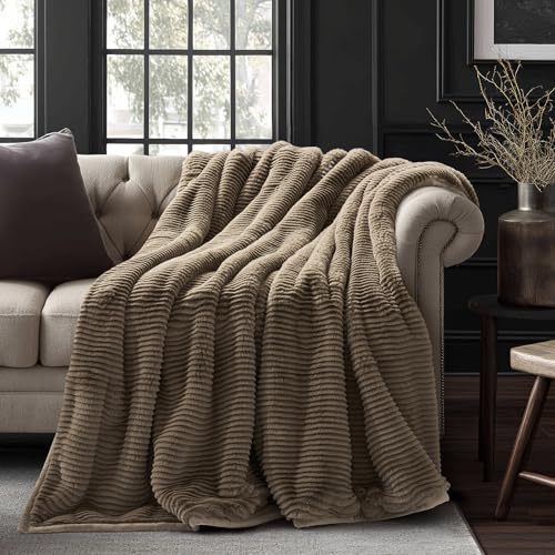 EVERGRACEHOME Ultra Soft Faux Fur Throw Blanket for Couch, Luxury Sculpted Texture Faux Rabbit Fur Blanket for Bed, Fluffy Thick Plush Warm Fuzzy Throw, 920GSM (Natural Tan, 60''x80'') - color: Natural Tan, size: 60''x80''