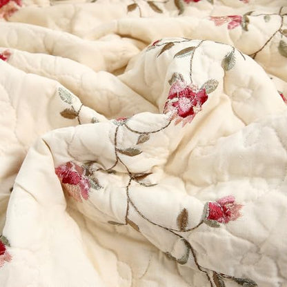 vctops 100% Cotton Quilted Throw Blanket 50x60 Inch Floral Embroidered Reversible Patchwork All Season Throw (Flower,50"x60") - color: Flower