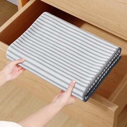 Large Storage Bag, Heavy-Duty Non-Woven Fabric with Transparent Window, Multi-Layer Vertical Storage, Suitable for Closet and Under-Bed use.