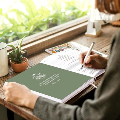 Lanpn Daily Gratitude Journal for Men Woman, 4 Month Mindfulness & Affirmation Planner, 7.8"x9.2" The 5 Minute Grateful Diary, Guided Reflection with Positivity Prompts Undated Notebook, Green - color: Green