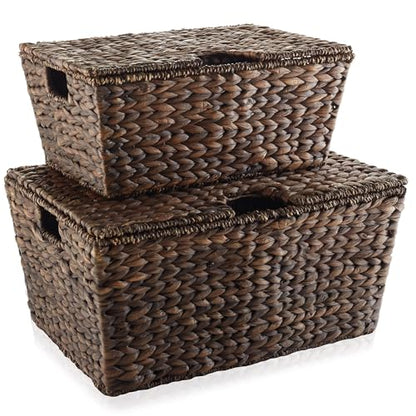 Casafield Set of 2 Water Hyacinth Storage Baskets with Tapered Bottoms and Lids (Medium/Large), Multipurpose Organizers for Bedroom, Bathroom, Laundry, Home Office