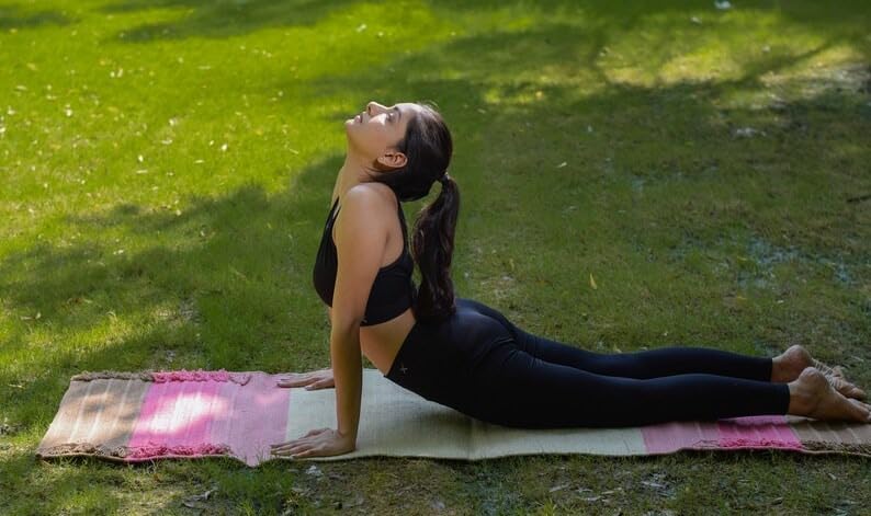 Indian Handmade100 % Organic Anti Skid Multi Colour Cotton Yoga Mat - Eco-Friendly Hand-Woven Rug - Non-Slip & Thick (24”x72”x5mm) for Hot yoga & Everyday Fitness at Home - Comfortable & Foldable Extra-Long Mat - color: Multi 12