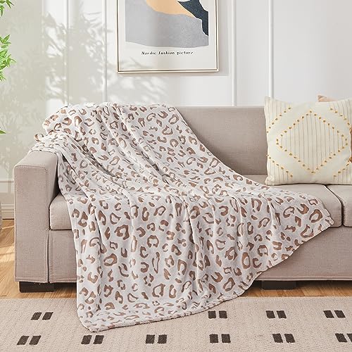 Flannel Fleece Cheetah Print Throw Blanket for Women, Lightweight Super Soft Cozy Plush Blanket, 50 x 60 Inches Brown Leopard - color: Brown Leopard, size: 50x60 IN