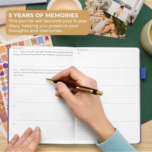 Clever Fox One Line A Day Journal – 5-Year Memory Notebook – Daily Time Capsule Diary for Women & Men –Five-Year Day-by-Day Planner (Lavender) - color: Lavender