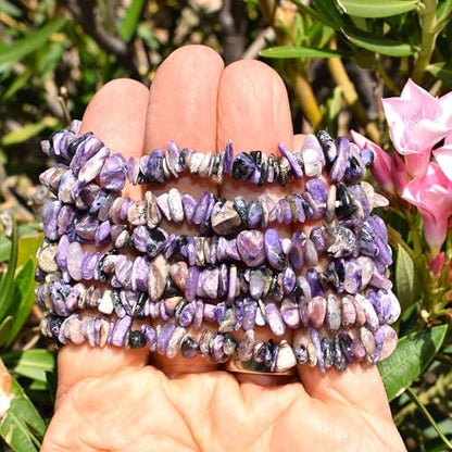 Zenergy Gems Charged Premium Natural Crystal Chip Bead Bracelet + Moroccan Selenite Charging Crystal [Included] - color: Charoite