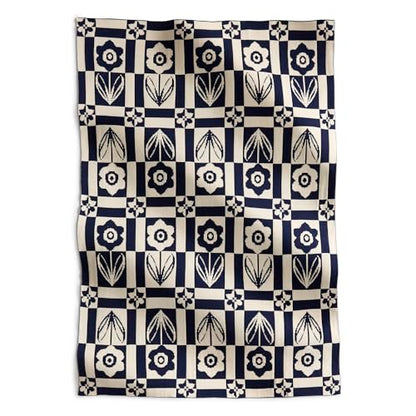Vera Bradley Women's Cotton Double Knit Throw Blanket - color: Daffodils Peacoat