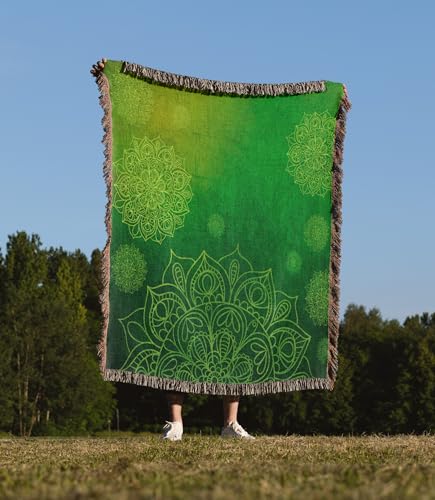 3dRose Mandala with Green Background Buddha Yoga Style Woven Blanket
