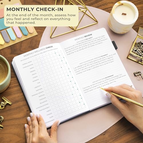 Clever Fox Gratitude Journal – Happiness, Positivity & Affirmation Daily Journal – Inspirational Daily Notebook – 3 Months, A5 (Black) - color: Black, size: A5 (5.8″ x 8.3″)