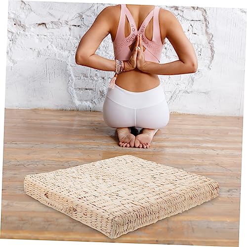 Handmade Woven Meditation Cushion Tatami Floor Mat for Yoga Relaxation Comfortable Square Seat Pad Straw Design for Home Use
