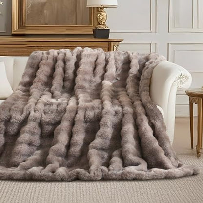 Amélie Home Faux Fur Throw Blanket, Ultra Soft Fuzzy Plush Bubble Blanket for Couch, Bed & Living Room, 60"x80", Cationic Bear Brown - color: Heather Brown, size: 60" x 80"