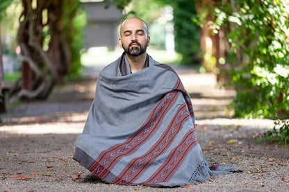 Meditation Shawl – Unisex Prayer Wrap, Large Scarf & Yoga Blanket – Soft, Lightweight & Multipurpose - color: Light Grey