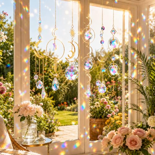 ilclviz Suncatcher Crystal Hanging Sun Catcher Prism with Chain Pendant Ornament Crystal Balls for Window - color: Gold B
