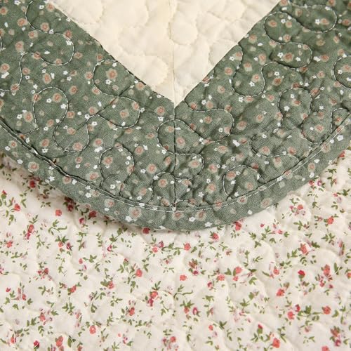 vctops 100% Cotton Quilted Throw Blanket 50x60 Inch Floral Embroidered Reversible Patchwork All Season Throw (Green A,50"x60") - color: Green a