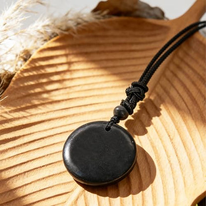 Shungite Stone Necklace for Women, Round Shungite Pendant Amulet Meditation Necklace, Black Circle Pendant Protection Crystal Healing Necklace Spiritual Gifts for Mother Mom