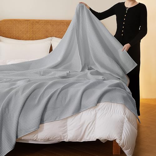 100% Cotton Waffle Blanket (Gray - King Size - 104 * 90''), Pre-Washed and Anti-Shrinkage Soft Lightweight Bed & Couch Blanket, 380 GSM Waffle Weave Throw Blanket for All Seasons - color: Light Grey, size: King (104"*90")