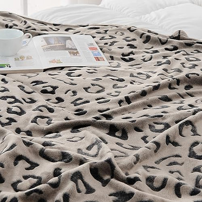 Three-Dimensional Leopard Print Flannel Fleece Throw Blanket, Lightweight Super Soft Cozy Plush Blanket for Couch Bed, 50 x 60 Inches, Chocolate Leopard - color: Chocolate Leopard, size: 50x60 IN