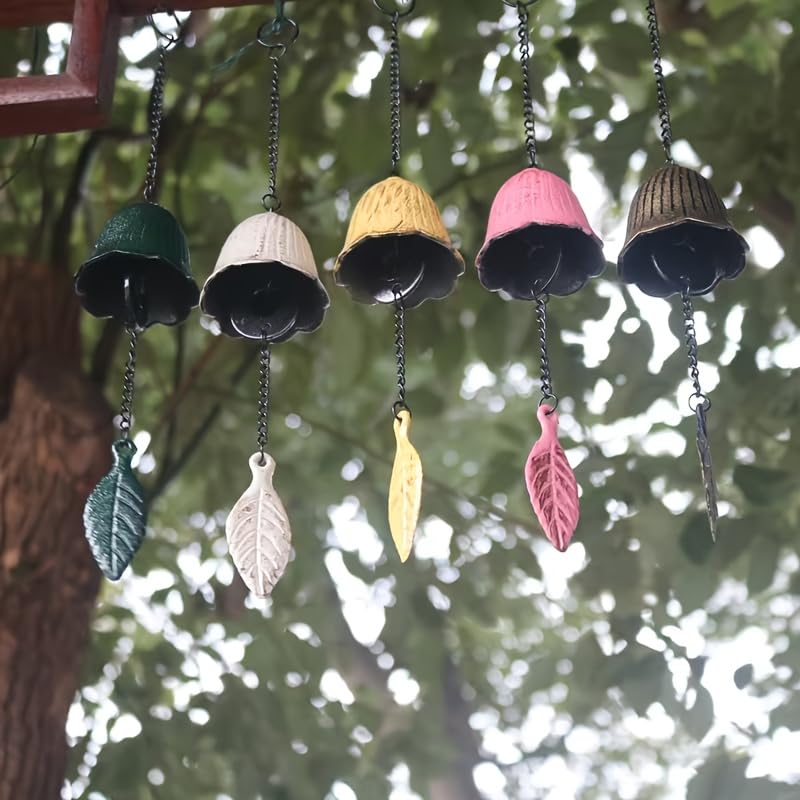 1PCS Creative Cast Iron Wind Chime Hanging Decoration, Metal Retro Hanging Leaf Bell for Outdoor Garden Bell Patio Balcony