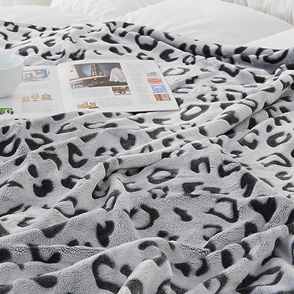Flannel Fleece Cheetah Print Throw Blanket for Women, Lightweight Super Soft Cozy Plush Blanket, 60 x 80 Inches Black Leopard - color: Black Leopard, size: 60x80 IN