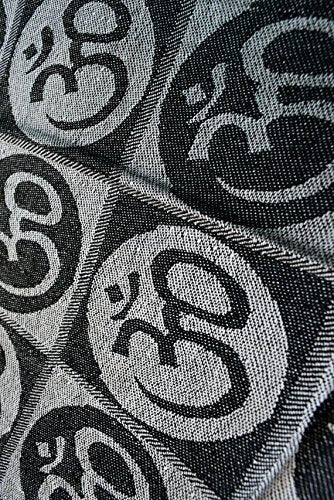 OMA OM Yoga Prayer Meditation Shawl Wrap Scarf Double Weave - LG SIZE BRAND
